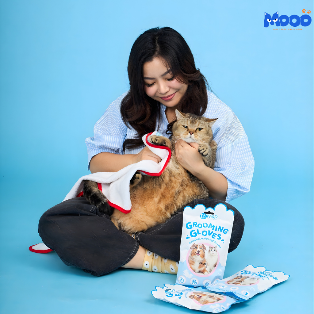 MOOO ถุงมือทำความสะอาดสำหรับสุนัขและแมว (Grooming Gloves)