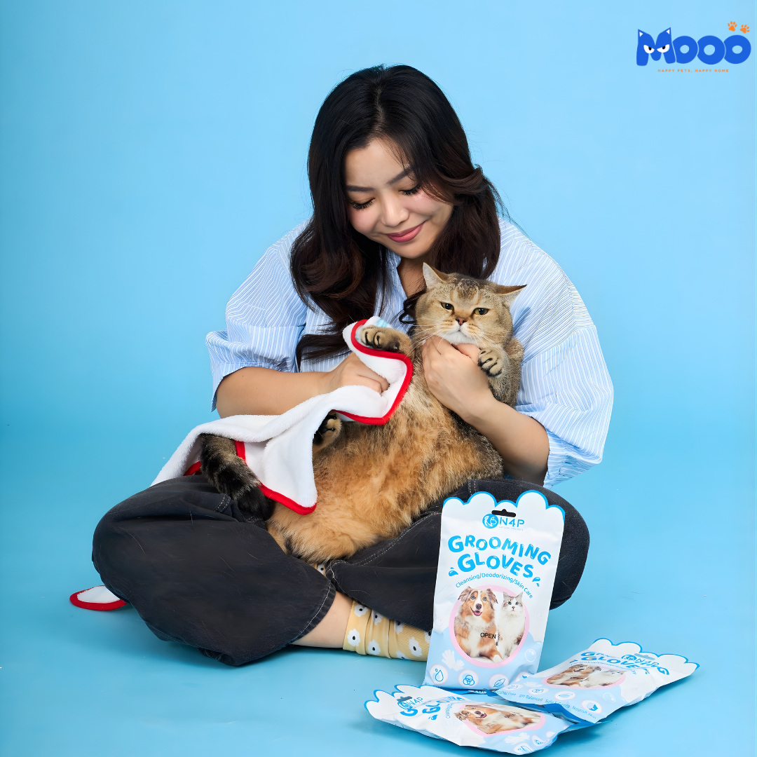 MOOO ถุงมือทำความสะอาดสำหรับสุนัขและแมว (Grooming Gloves)